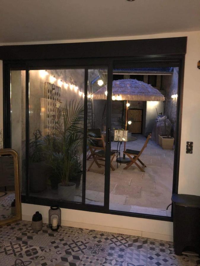 오빌레 Le Nid D'Isa B&B 외부 사진